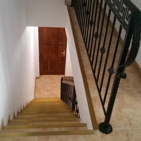 Modern וילה קונסטנצה