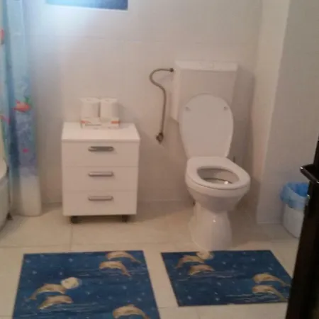 Modern וילה קונסטנצה